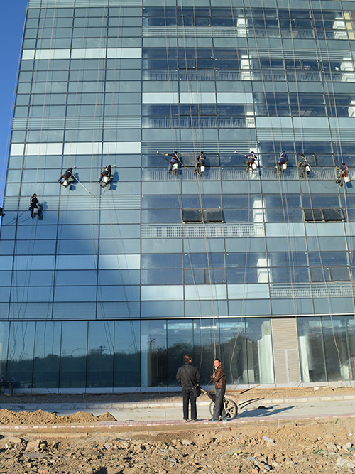 玻璃幕墻10